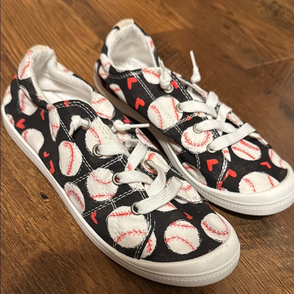 Womens Baseball Print Sneakers